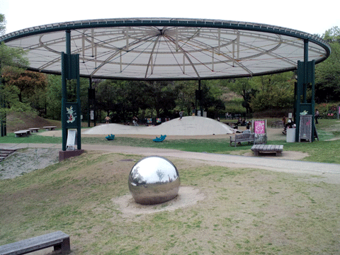 あんのう公園ピョンピョン.gif