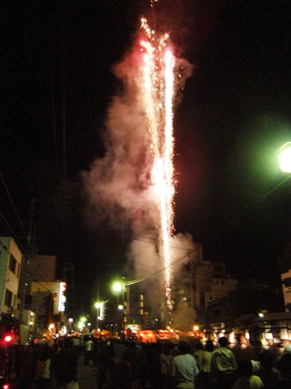 神道祭り花火２