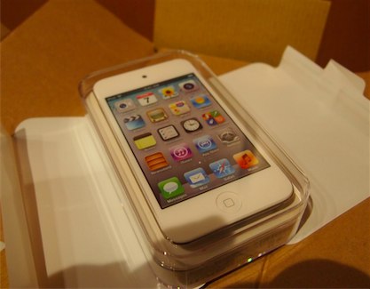 Apple Store 初売り戦利品 ipod touch white 64G | ぽぽのホームページ - 楽天ブログ