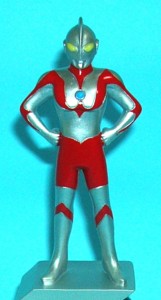 ウルトラマン商店街限定タオル 売り切れ必至! シンボル像