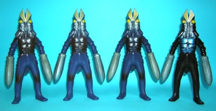 ☆BANDAI 三井グリーンランド限定 バルタン星人 1990年 硬質ソフビ