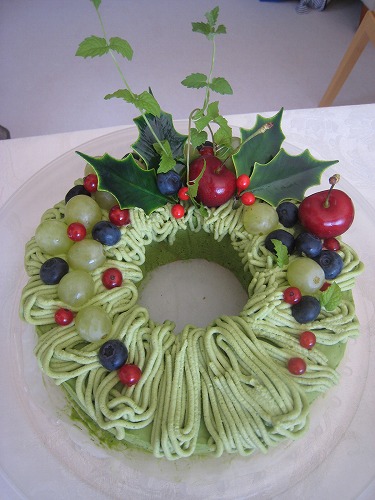 シフォンケーキのおしゃれなデコレーション方法 誕生日や記念日に ラディーチェ