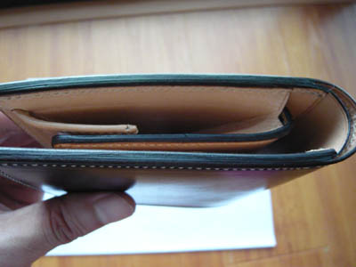 万双のブライドルレザーの2つ折り財布を買いました その2 | 元