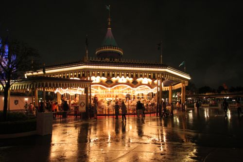 雨の水曜日 ディズニーランド行き強行 世界の片隅で小さな声で申し訳なさそうに スティール と叫ぶ 楽天ブログ