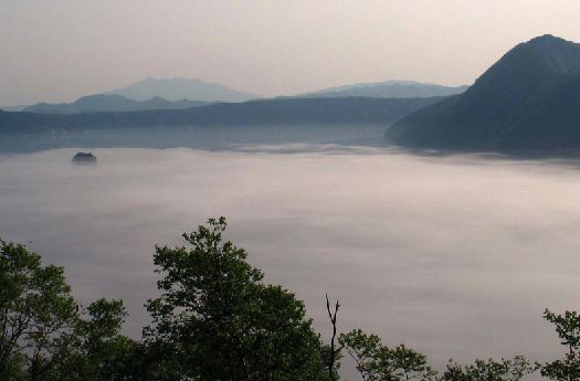 幽玄の摩周湖