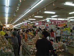 八食センター5.jpg