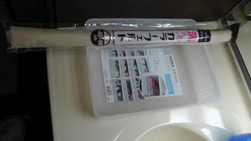 ドライヤー置き場の材料