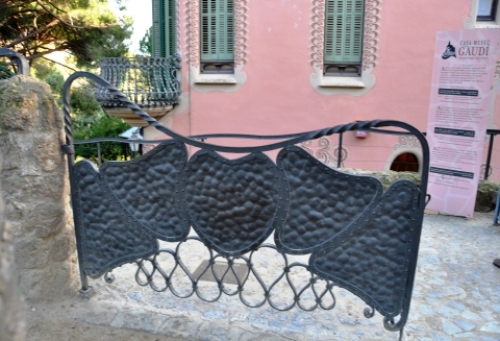 pict-ガウディの家 3.jpg