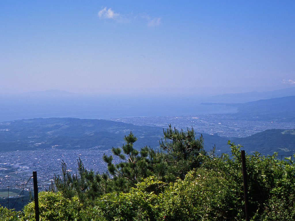 丹沢から相模湾