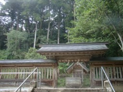 稲田神社.jpg