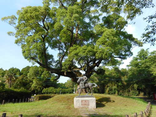 田原坂公園馬上美少年.JPG