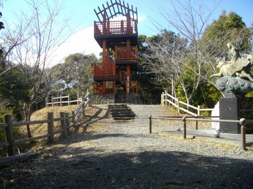 滝田城展望台 (500x375).jpg