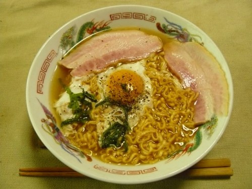 P1770150 (640x480)140728昼食　久しぶりのチキンラーメン.jpg