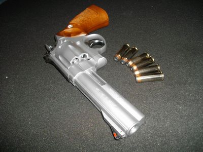 バイオハザード3のマグナム S＆W M629 クラシック | Wica