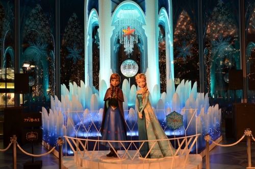 Elsa And Anna 3.jpg