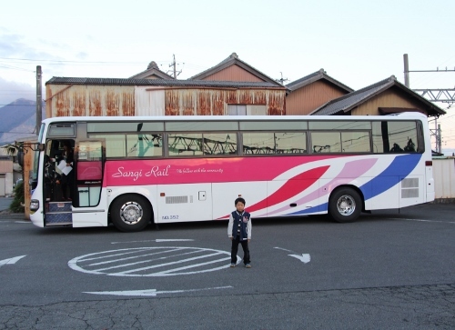 ２　バス.jpg