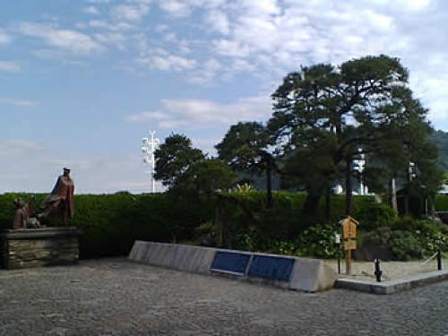 お宮の松