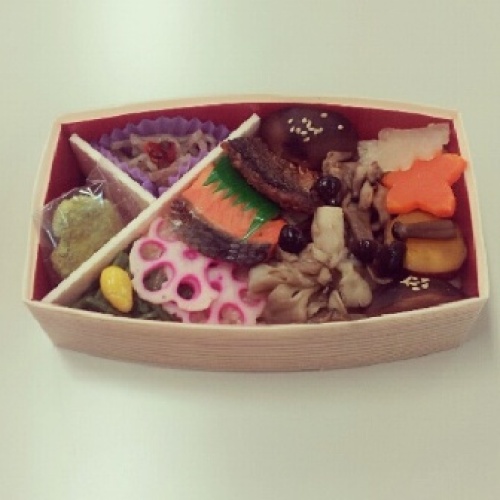 秋の吹き寄せ弁当.jpg