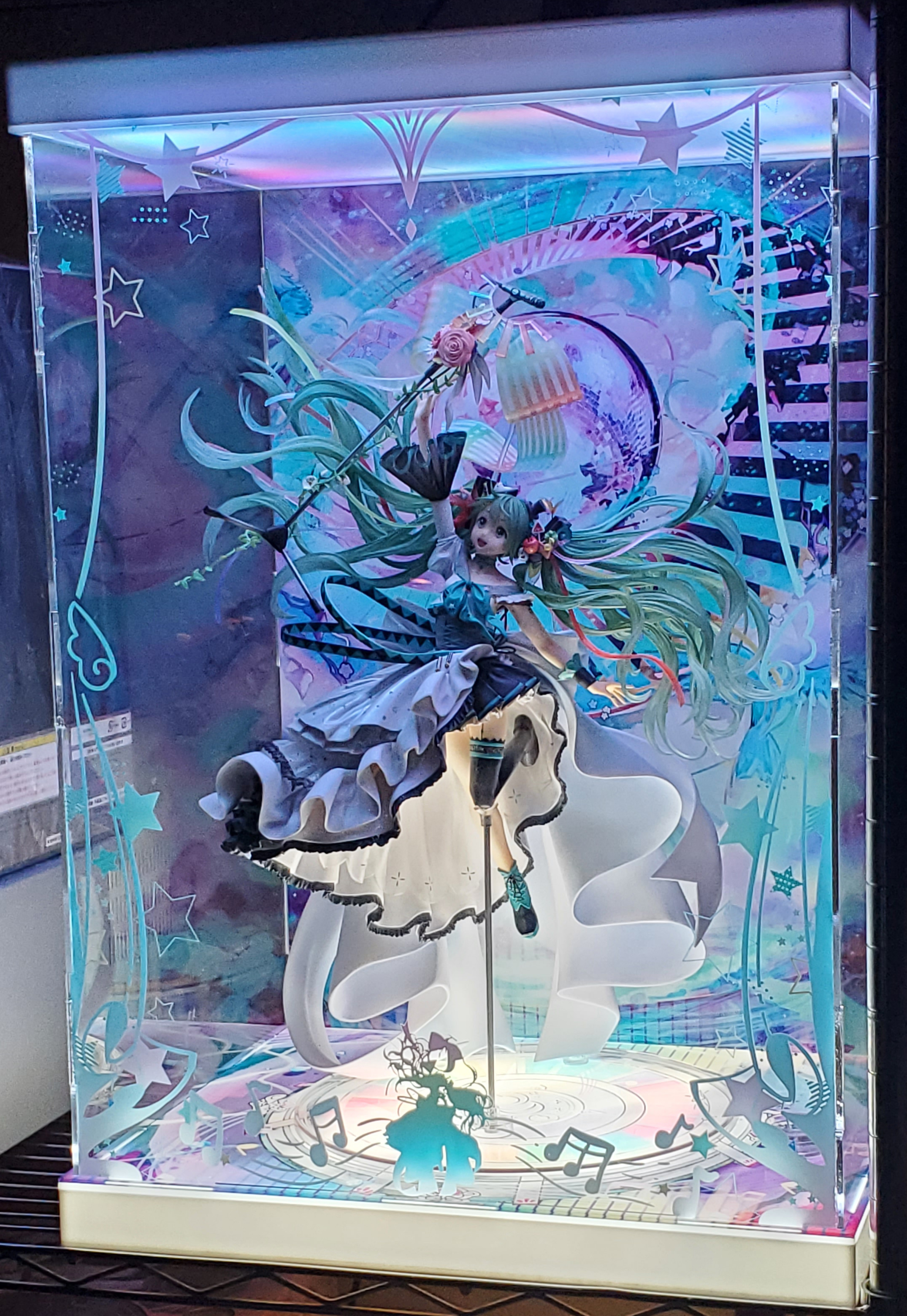 初音ミク Memorial Dress Ver. 1/7スケール フィギュア & 専用ケース