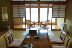 湖山荘1.jpg