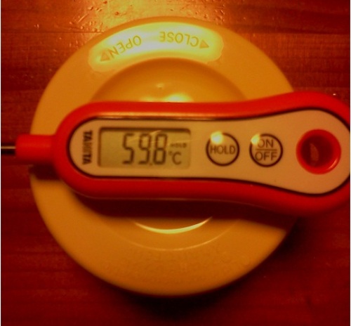 コウバイスープ容器 放置後