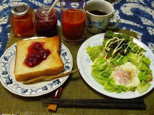 P1750506 (640x480)140516朝食トーストにイチゴジャム、キャベツの芽尼焼き等.jpg