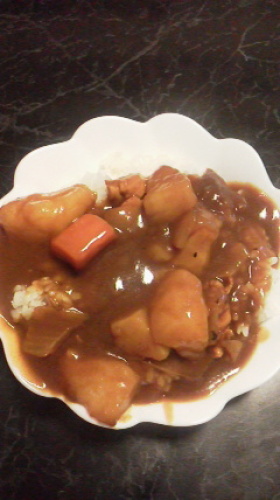 カレー盛り付け