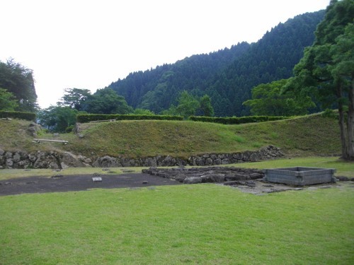 一乗谷城朝倉義景居館跡 (2) (500x375).jpg