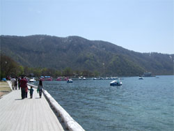 十和田湖4.jpg