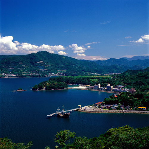 湯の鶴温泉熊本県水俣市.jpg