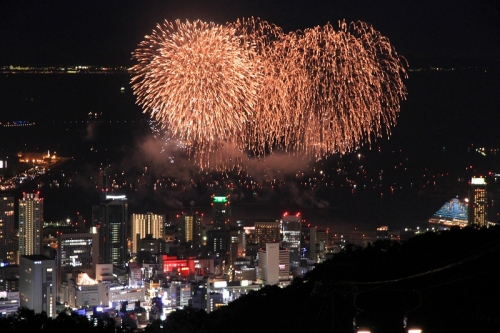 みなとこうべ海上花火大会無料ご招待 神戸 神戸に観光に行こうのお話 楽天ブログ