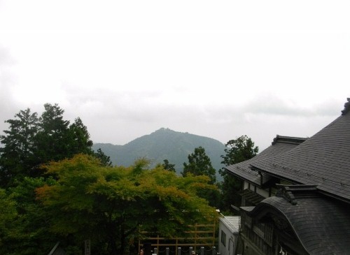 御岳山御嶽神社日ノ出山 (500x365).jpg