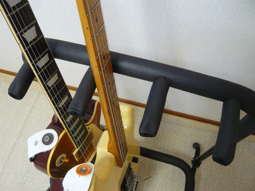 KIKUTANI_GS-600-3_with_guitar_upside.jpg