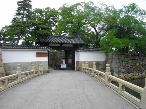 高松城旭橋御門 (500x375).jpg