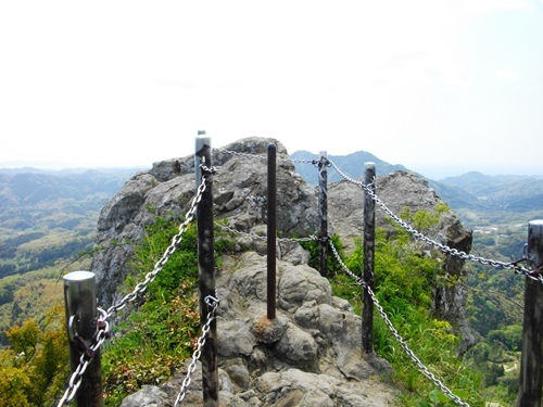 伊予ヶ岳山頂 (3).JPG