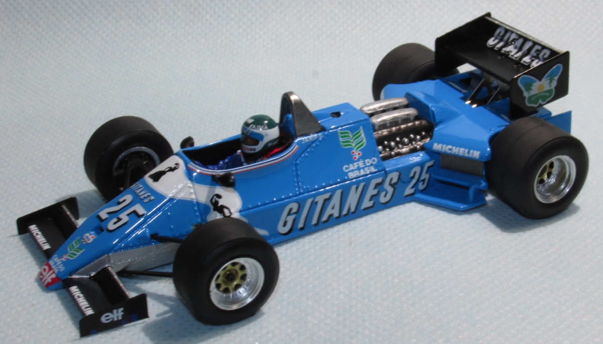 美しきF1マシン：「シューマッハー最初のF1。シェイプもカラー
