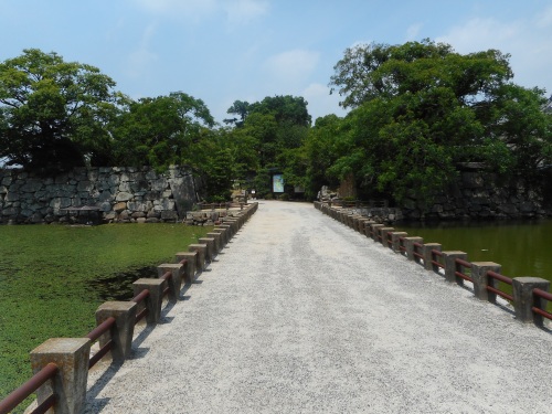 岡山城内堀目安橋.JPG