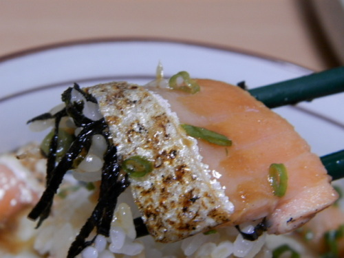 生たこ炙りサーモン丼05.JPG