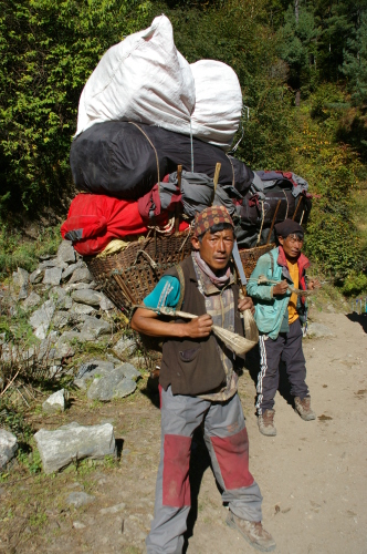 2012ネパールエベレスト街道ツアー 090.jpg