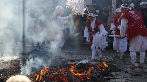 六根清浄安市１０１４，１，１５ (1400x788).jpg