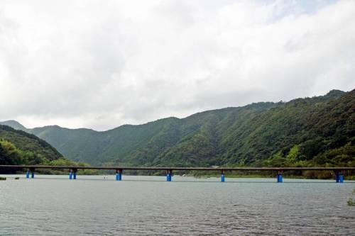 中村市佐田の沈下橋１０.jpg