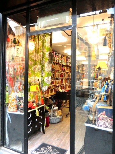 タッセル屋.jpg