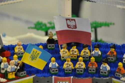 EURO2012%20Lego5-600x398.jpg