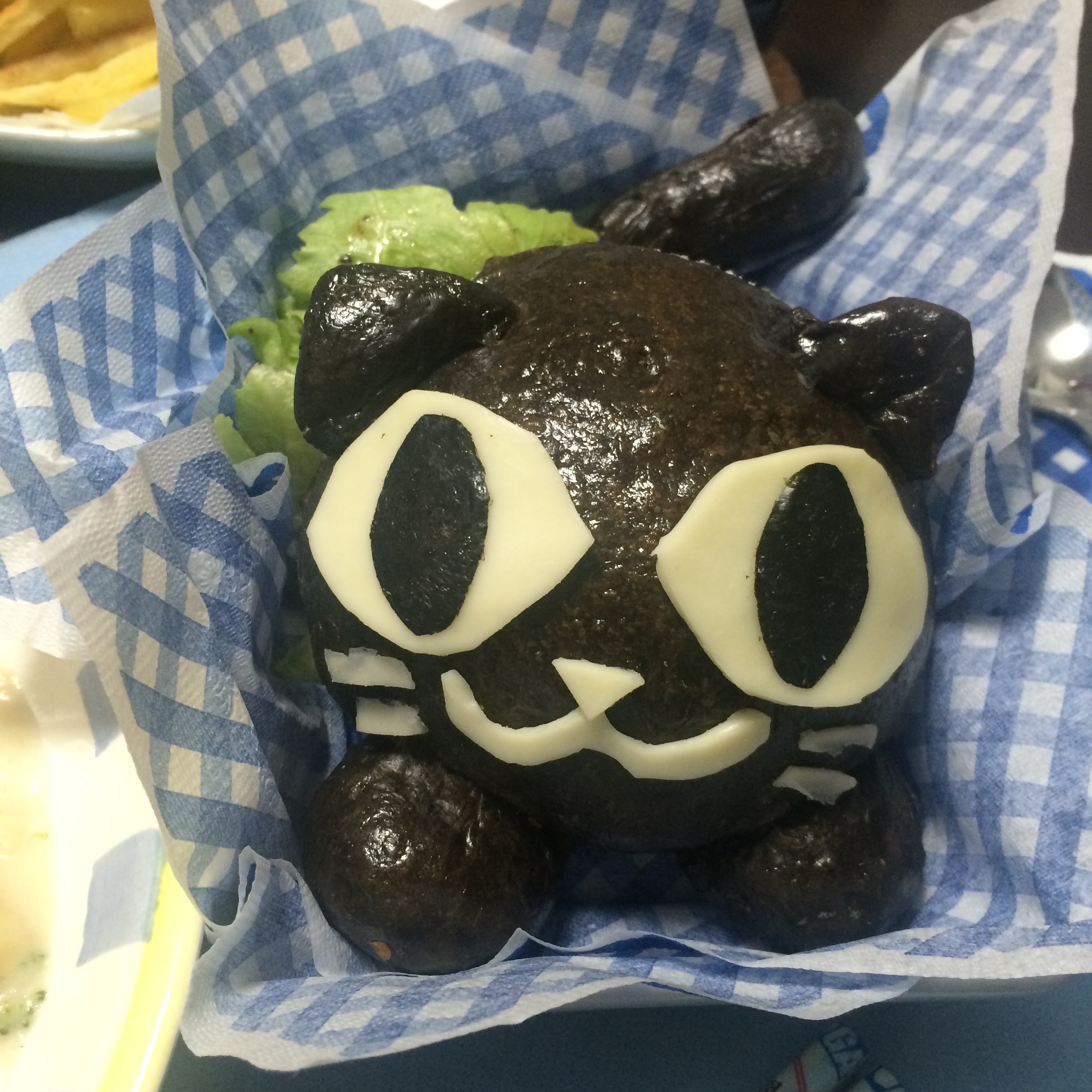 確実お届け！黒猫ハンバーガー | 犬と旦那とIgA＋ニャン - 楽天