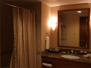 guam hotel2.jpg