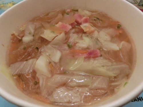 ナチュラルローソン　コラーゲン入りスープで食べるお好み焼き中身.jpg