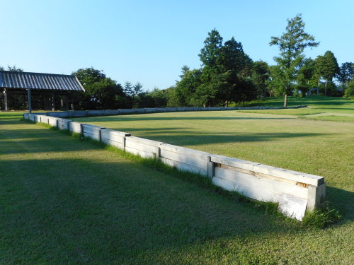 払田柵政庁東方建物群板塀 (1).JPG