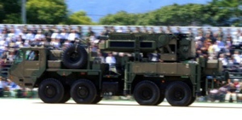 IMGP5219・03式中SAM射撃用レーダー装置車.jpg