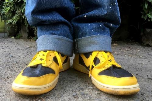 DUNK HI QK (VNTG) BLACK×VARSITY MAIZE 318544-071 & 備中倉敷工房 ETERNAL リメイクパンツ 54626.jpg