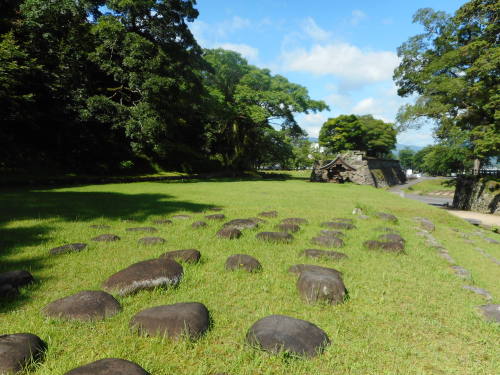 人吉城大村米蔵跡欠米蔵跡 (1).JPG